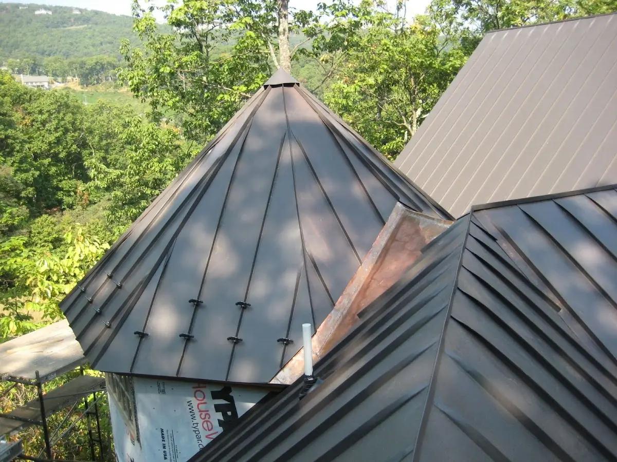 Professional Gutter Cleaning by Craftsman Roofing in Moody